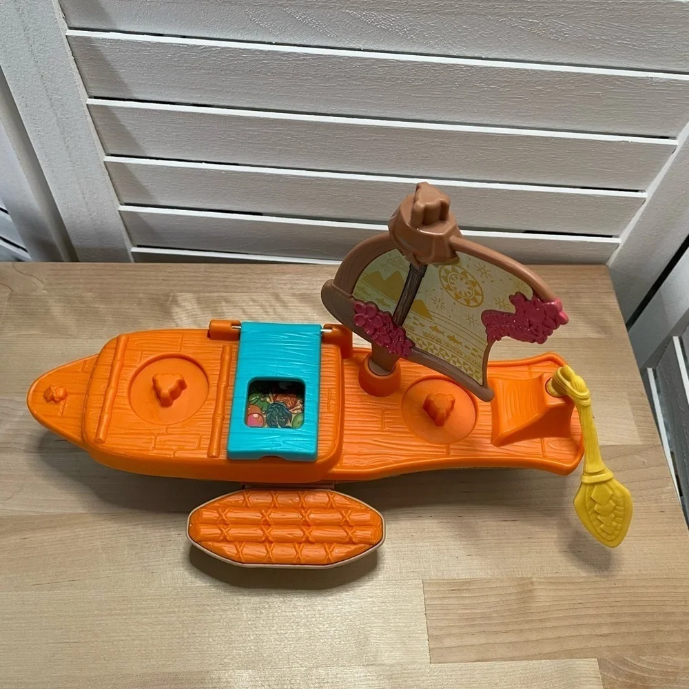 Little People Moana Canoe